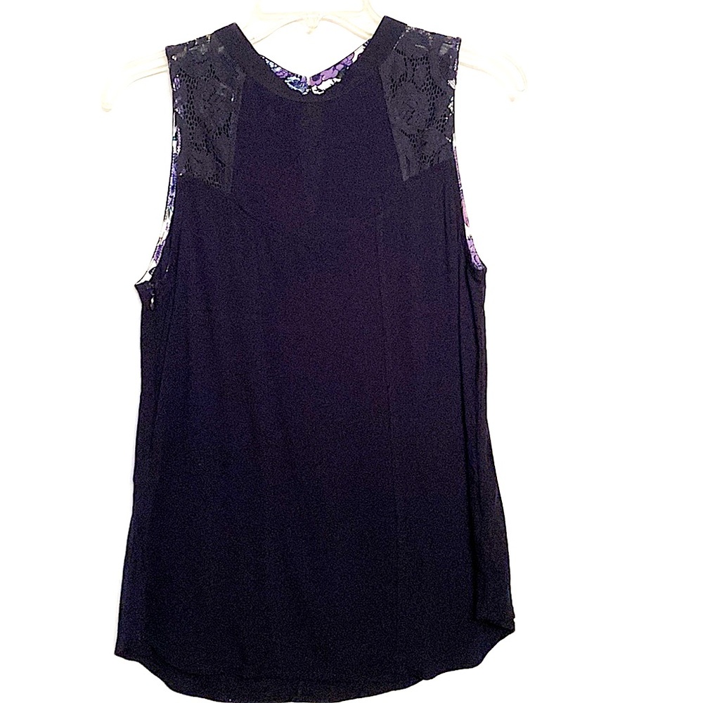 Vera Bradley Burntout Lace Detailing Shoulder Top Navy Sleeveless Sz M Summer